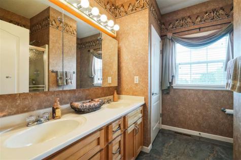 2870 Hunters Ridge Road Marion IA 52302