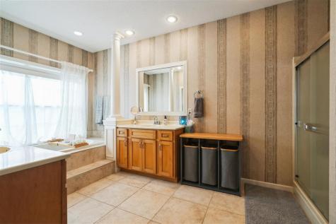 2870 Hunters Ridge Road Marion IA 52302