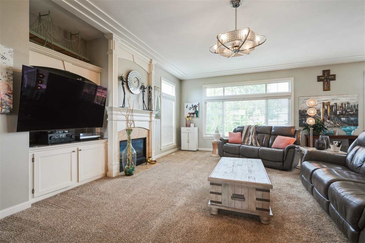 2870 Hunters Ridge Road Marion IA 52302