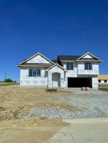 860 Siesta Drive Tiffin IA 52340