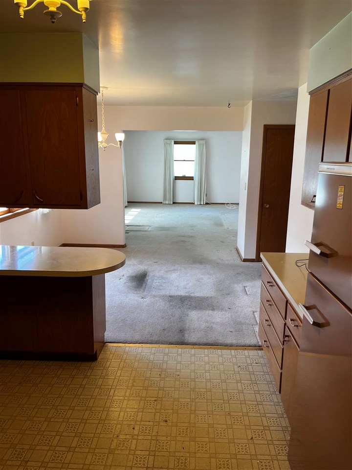 2405 Hickory Grove Road Davenport IA 52804