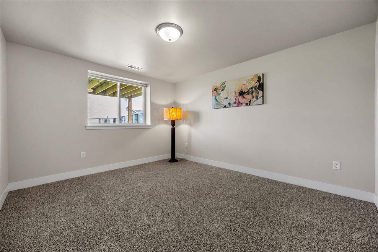 1120 Leann Circle North Liberty IA 52317