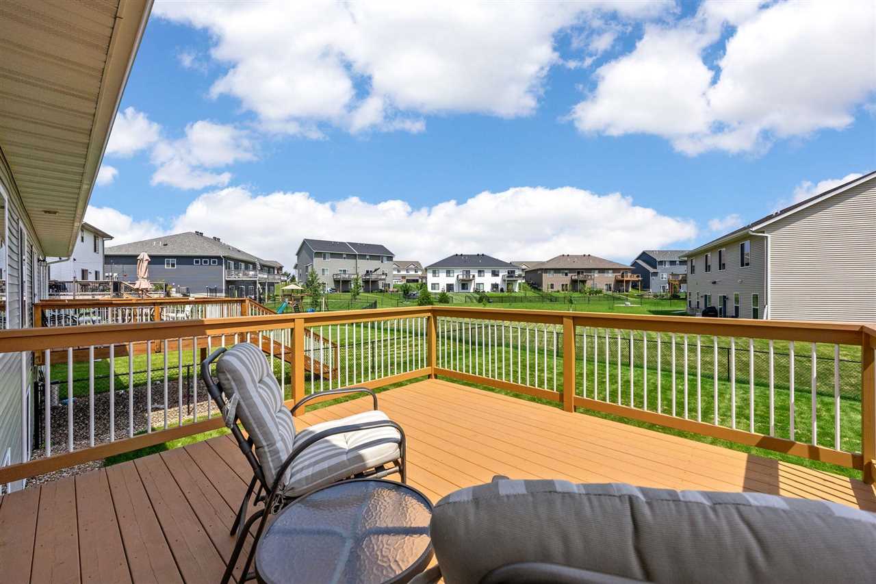1120 Leann Circle North Liberty IA 52317