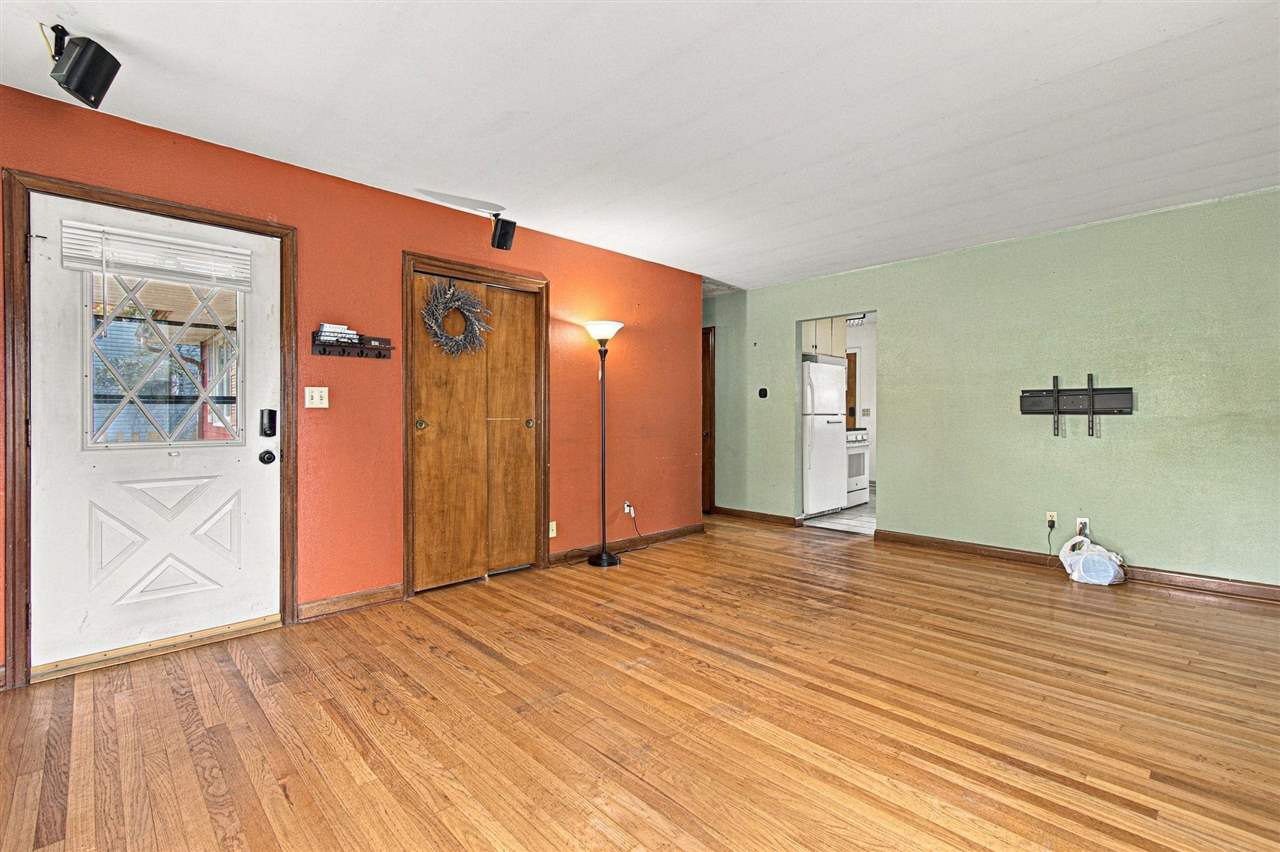 1401 Laurel Street Iowa City IA 52240