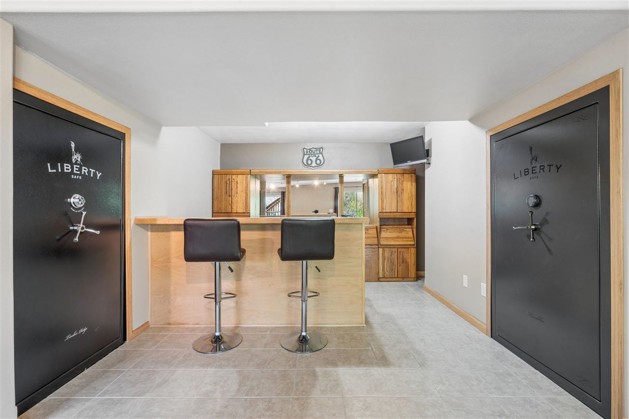130 SW Orchard Street Swisher IA 52338