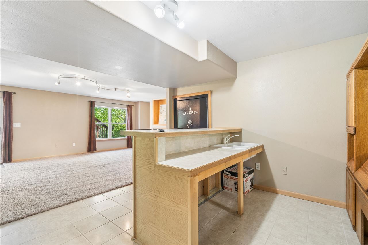 130 SW Orchard Street Swisher IA 52338