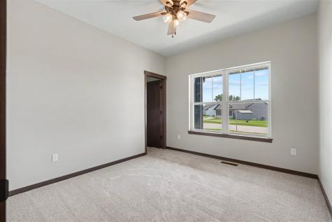 718 Pointer Circle Center Point IA 52213