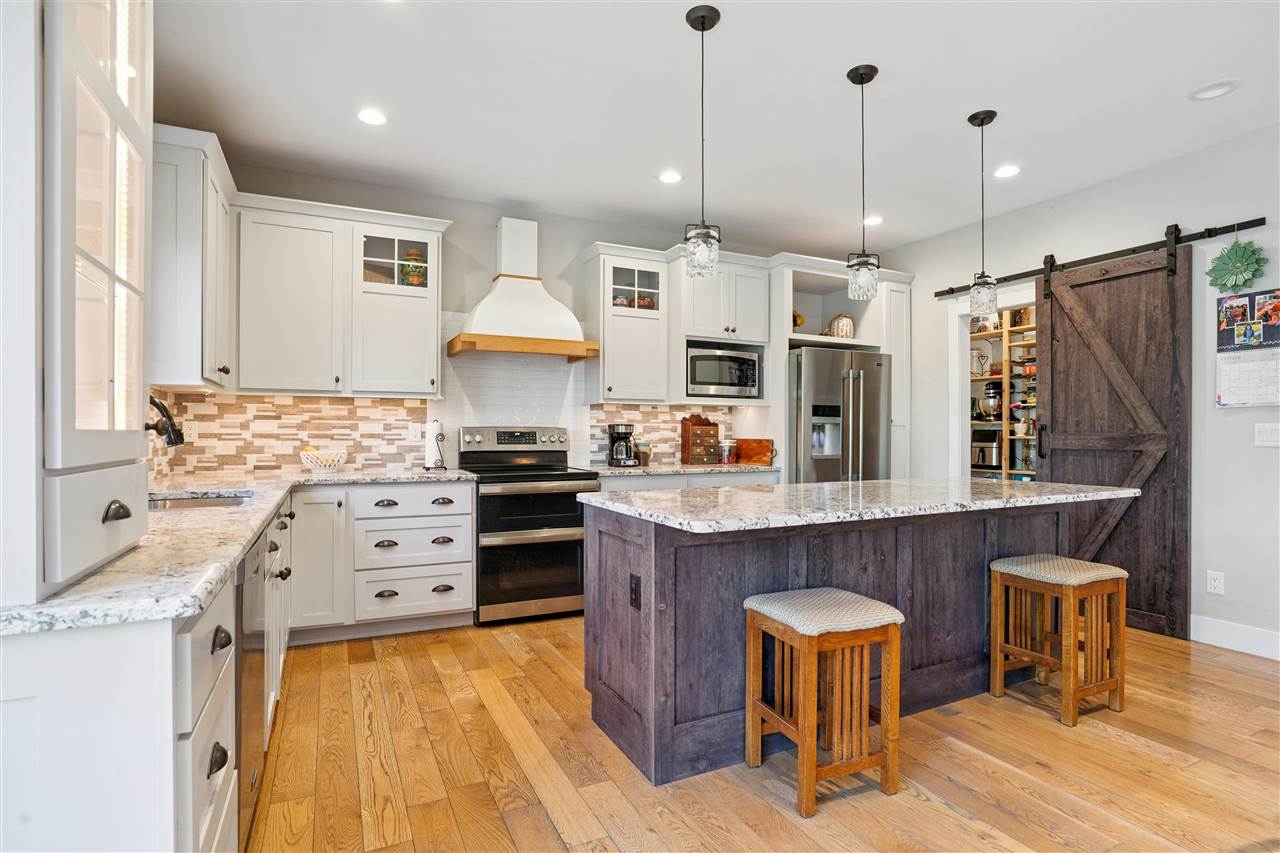 2906 Sydney Court NE Swisher IA 52338