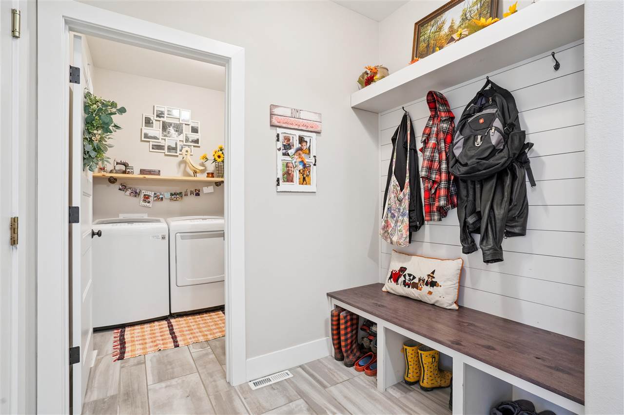 2906 Sydney Court NE Swisher IA 52338