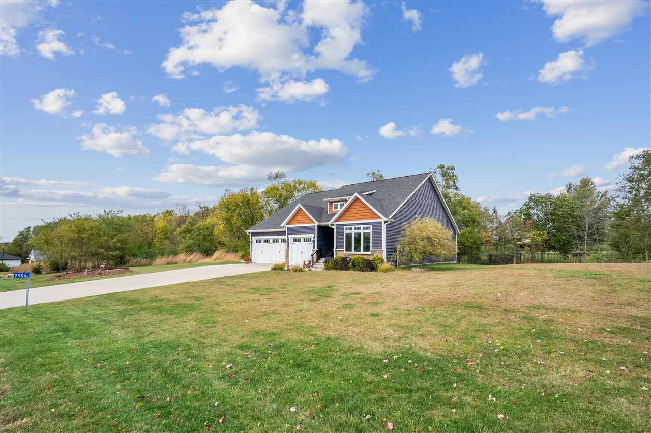 2906 Sydney Court NE Swisher IA 52338