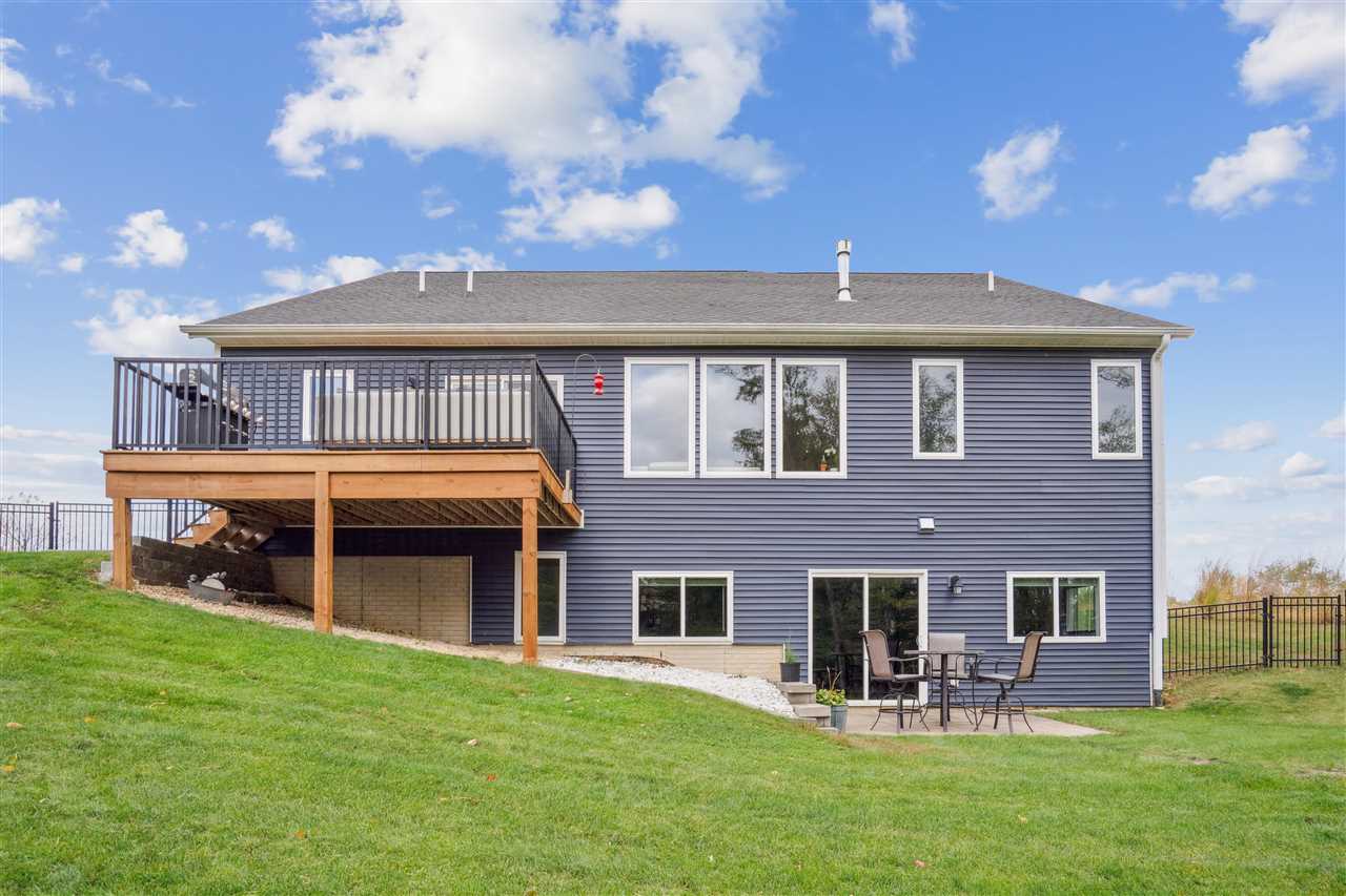 2906 Sydney Court NE Swisher IA 52338