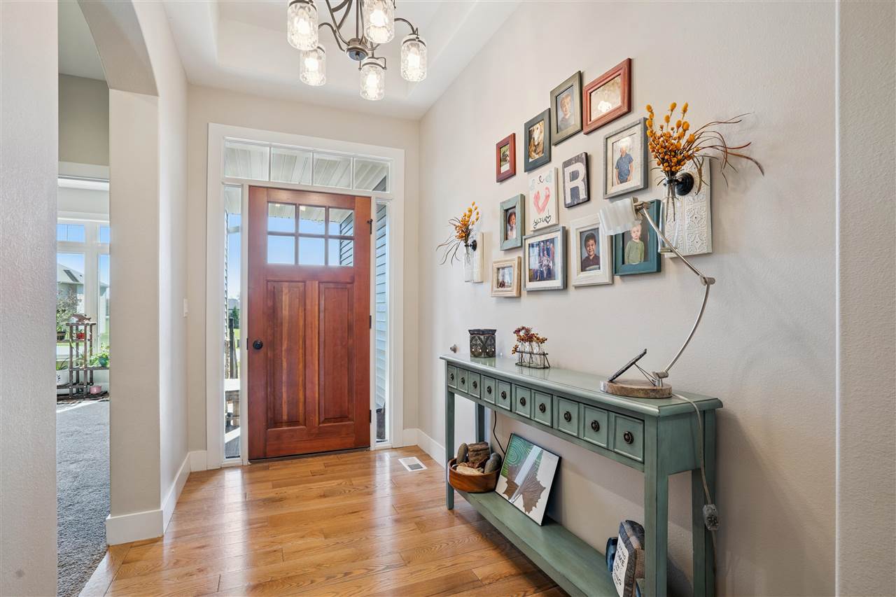 2906 Sydney Court NE Swisher IA 52338