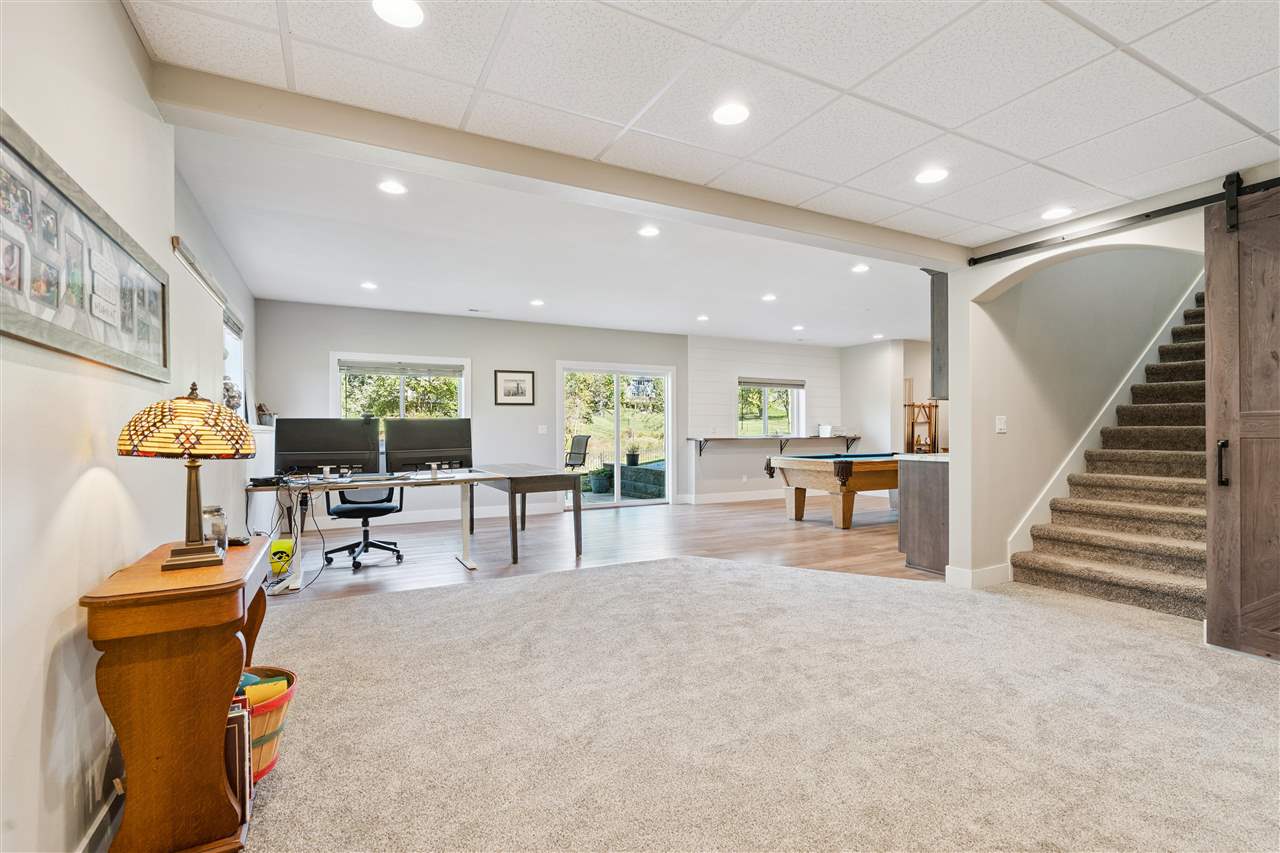 2906 Sydney Court NE Swisher IA 52338