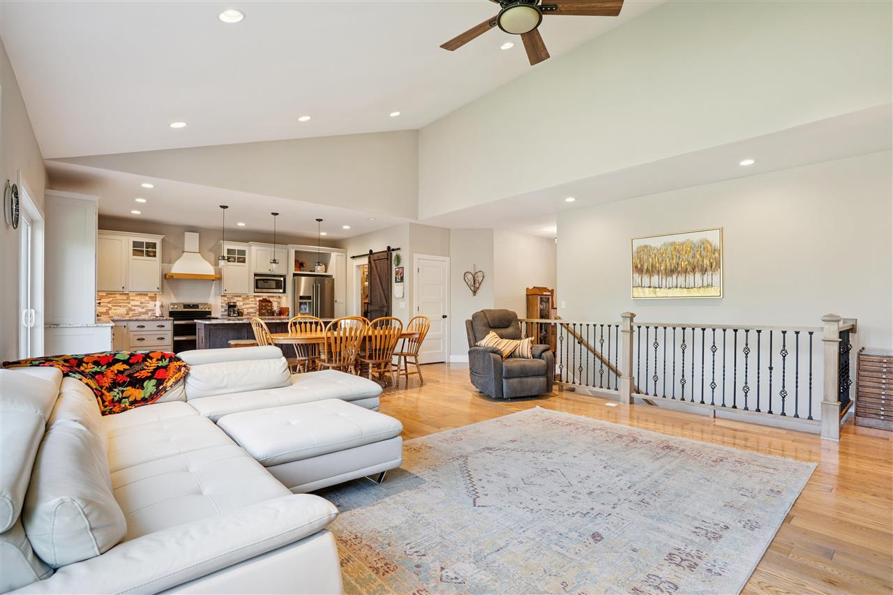 2906 Sydney Court NE Swisher IA 52338