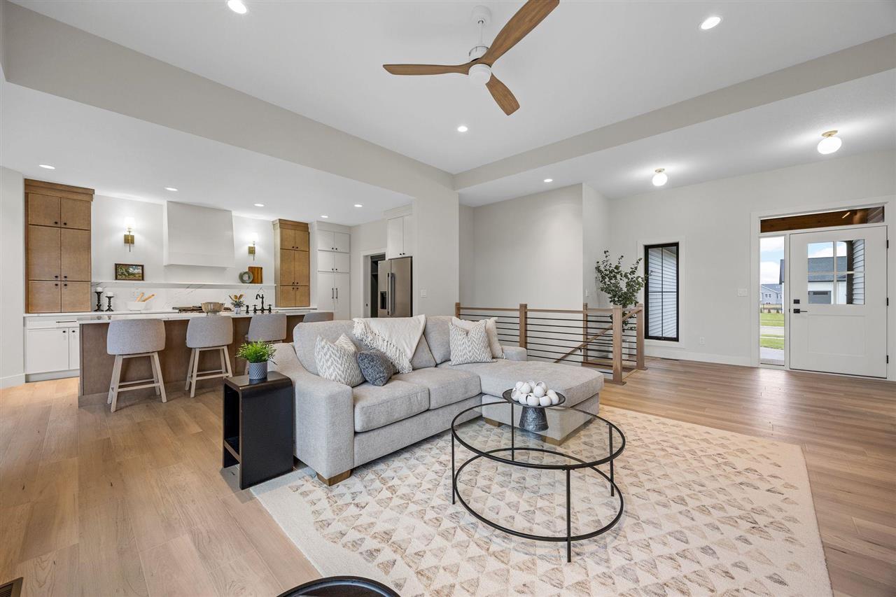 5321 Silver Rock Drive Marion IA 52302