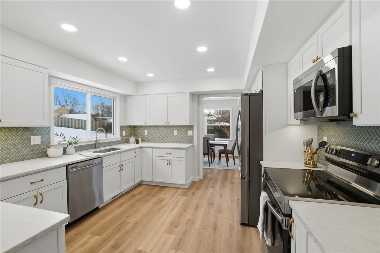 12 Princeton Court Iowa City IA 52245