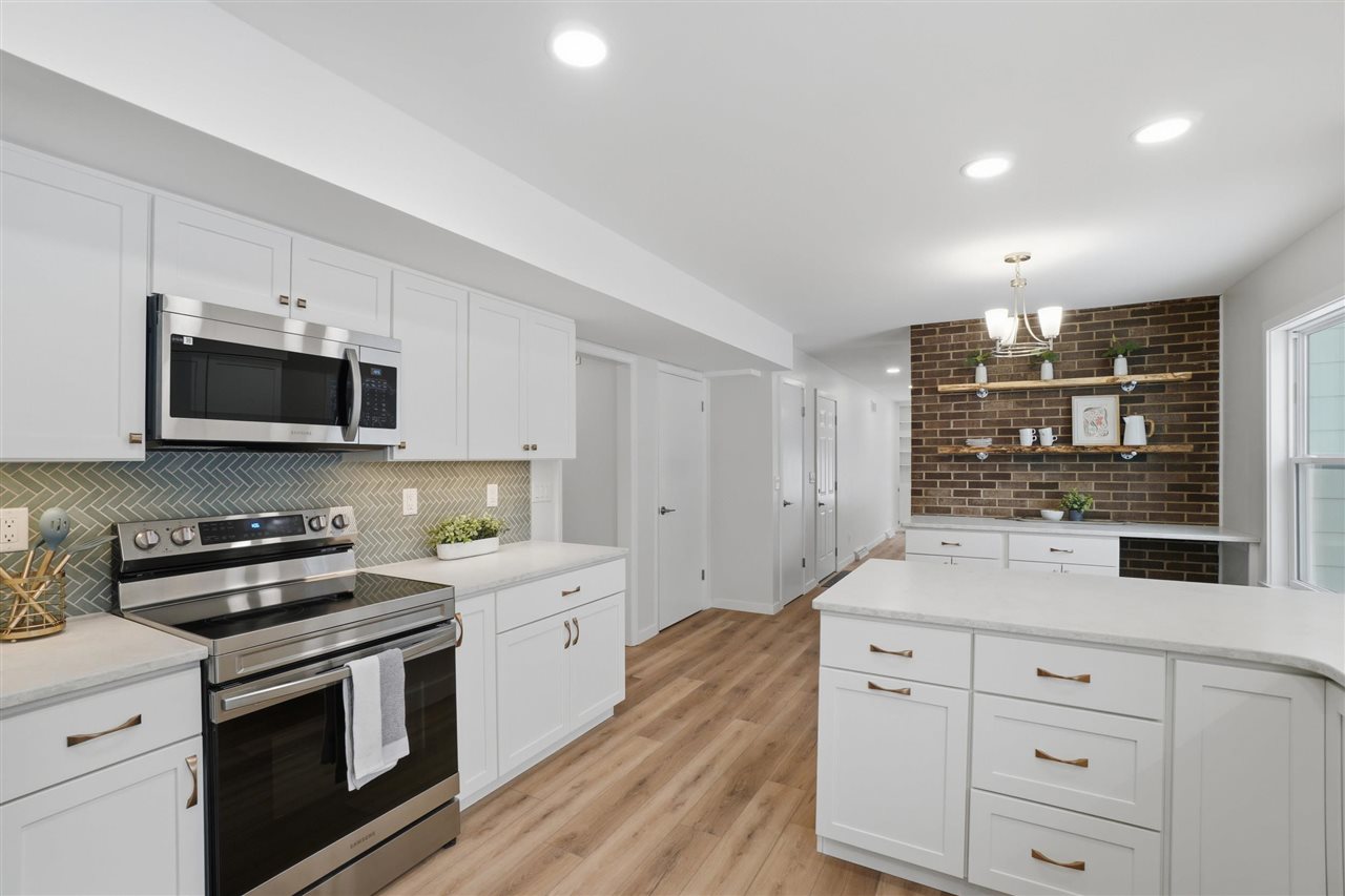 12 Princeton Court Iowa City IA 52245