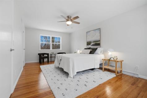 12 Princeton Court Iowa City IA 52245