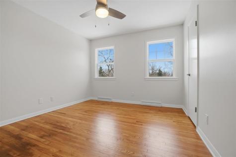 12 Princeton Court Iowa City IA 52245