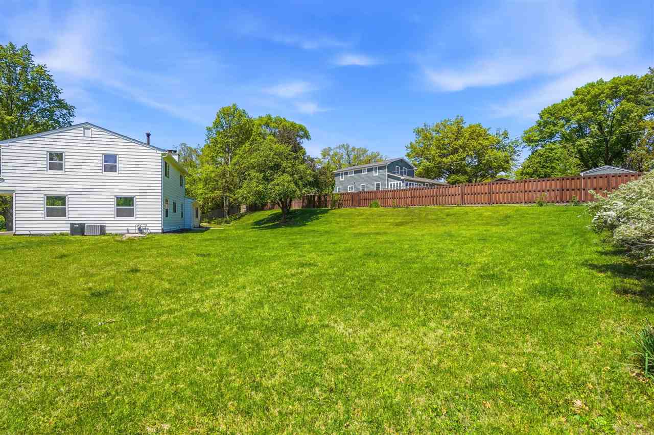 12 Princeton Court Iowa City IA 52245
