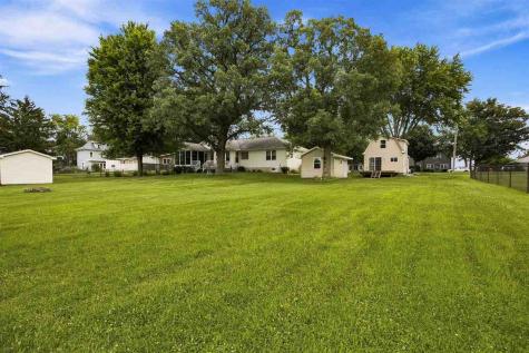 406 2nd Street S Coggon IA 52218