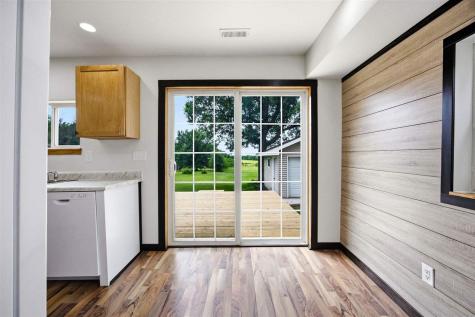 406 2nd Street S Coggon IA 52218