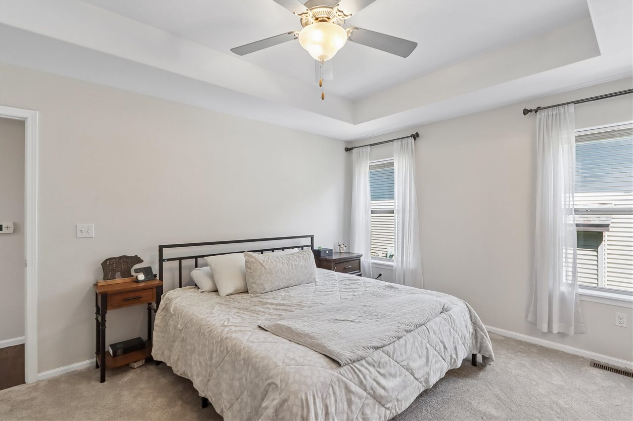 1936 Mackinaw Drive Iowa City IA 52245