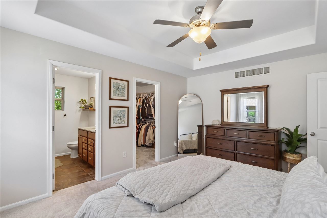 1936 Mackinaw Drive Iowa City IA 52245