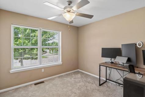 1936 Mackinaw Drive Iowa City IA 52245