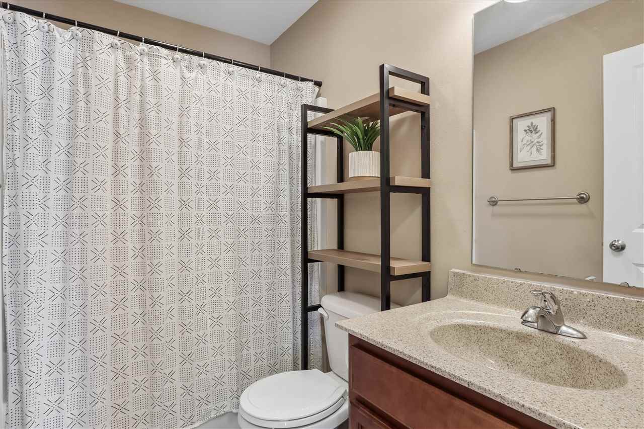 1936 Mackinaw Drive Iowa City IA 52245