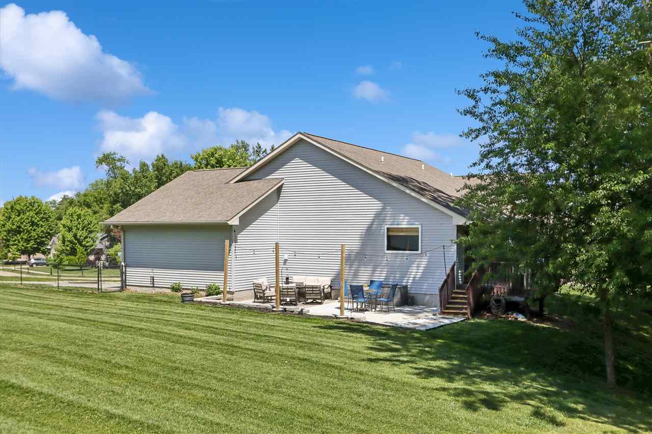 1936 Mackinaw Drive Iowa City IA 52245
