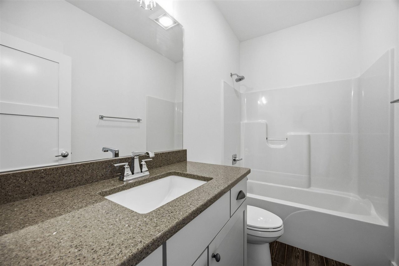 1403 Croell Avenue Tiffin IA 52340