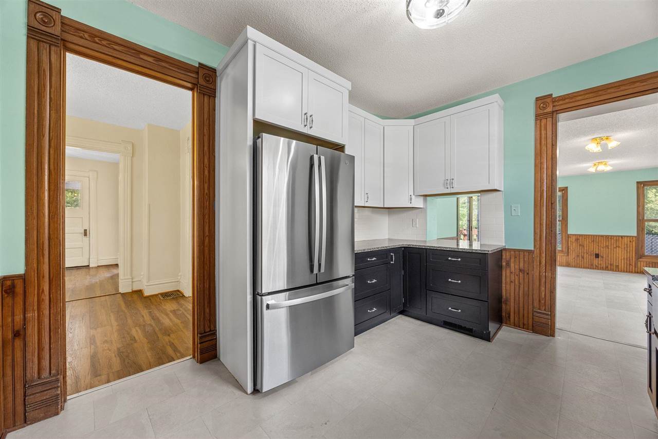 1029 N Dodge Street Iowa City IA 52245
