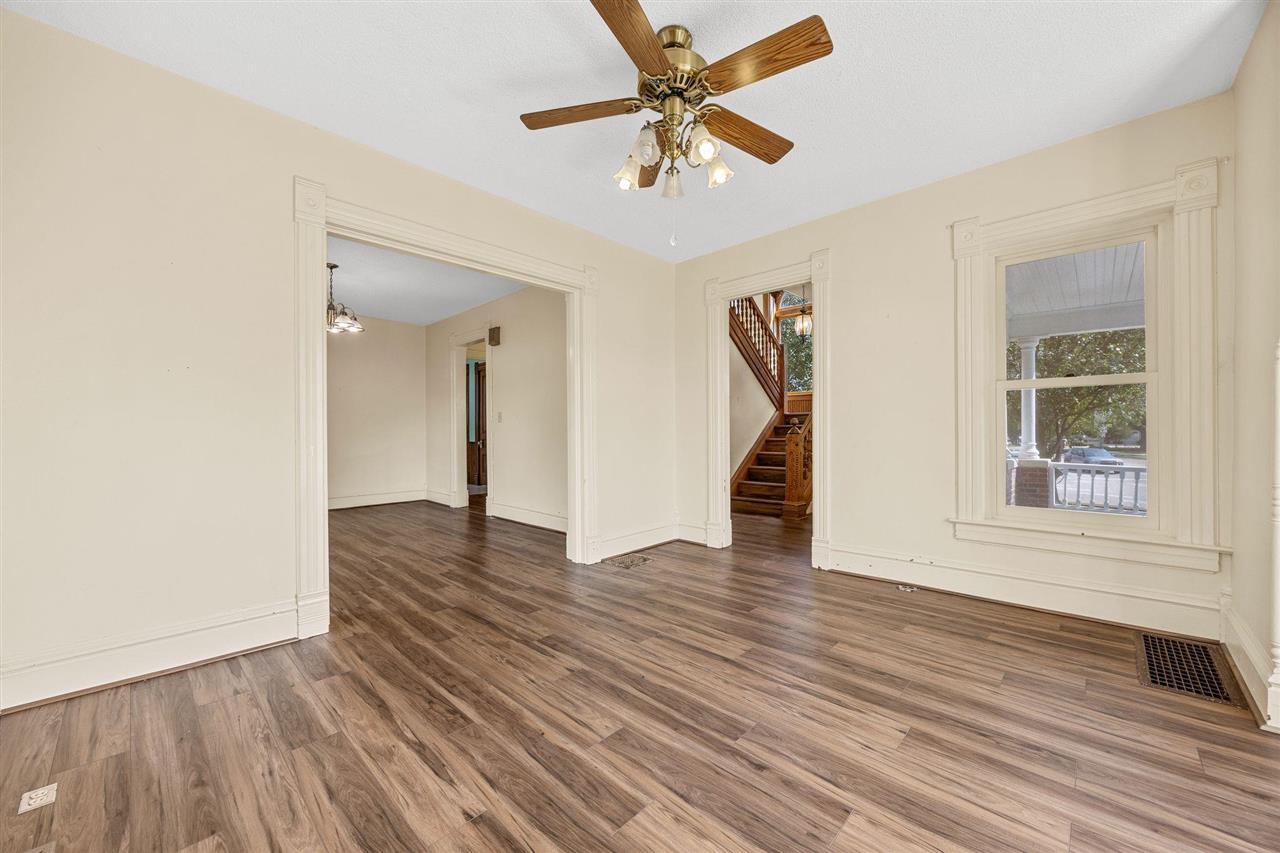 1029 N Dodge Street Iowa City IA 52245