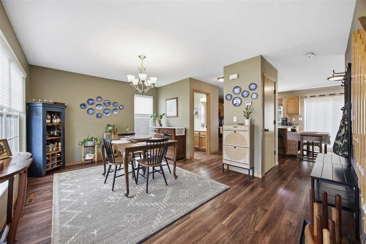 934 Rolling Creek Drive Cedar Rapids IA 52402