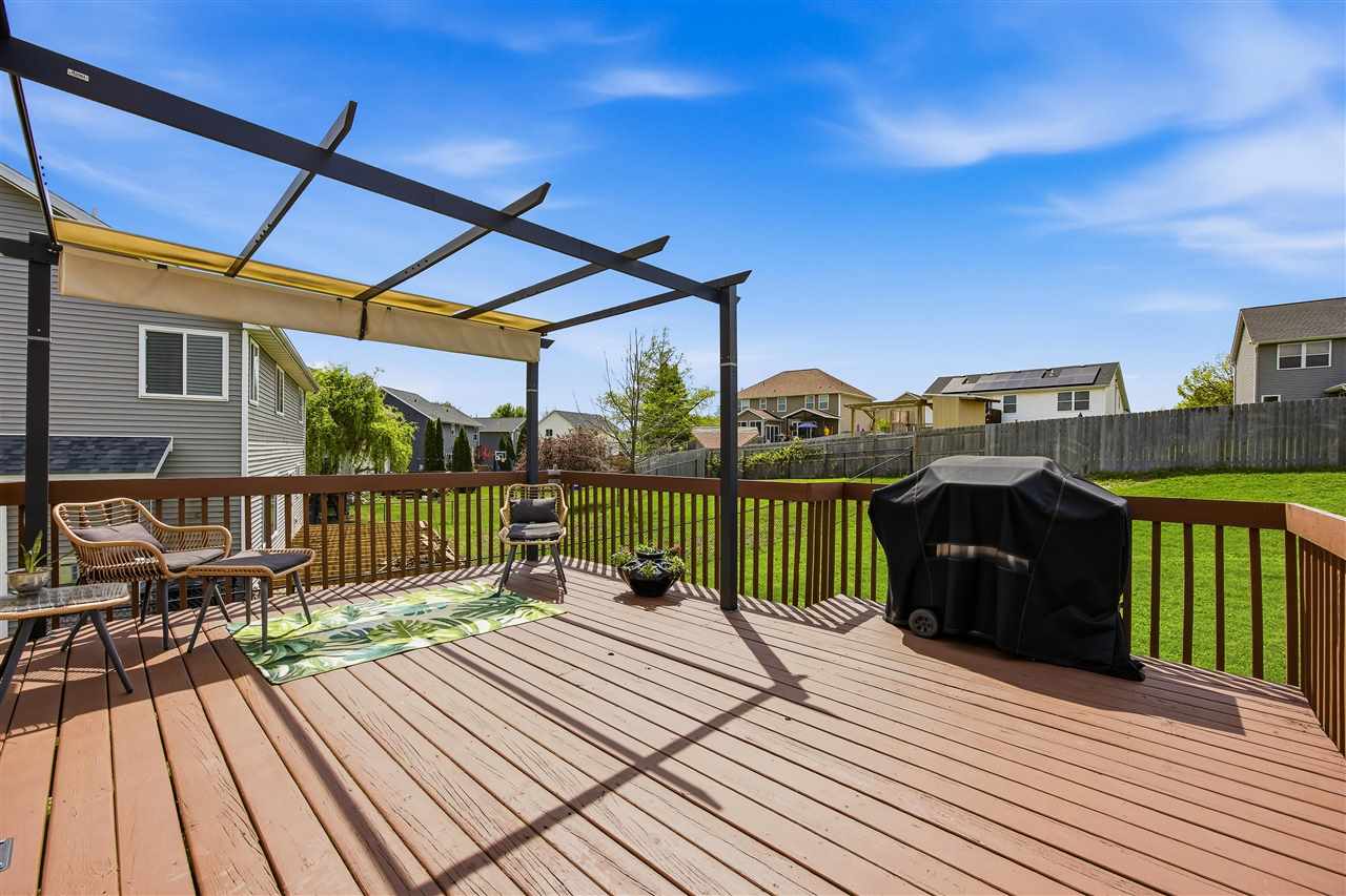 934 Rolling Creek Drive Cedar Rapids IA 52402