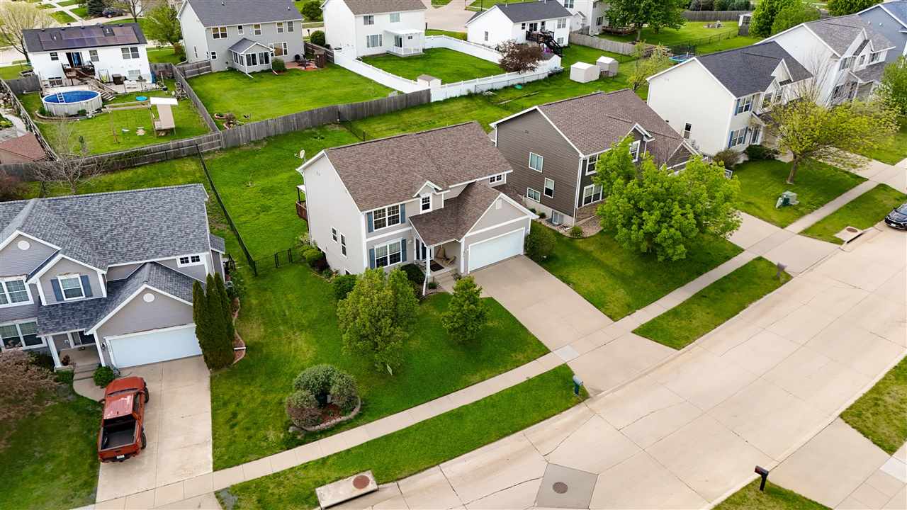 934 Rolling Creek Drive Cedar Rapids IA 52402