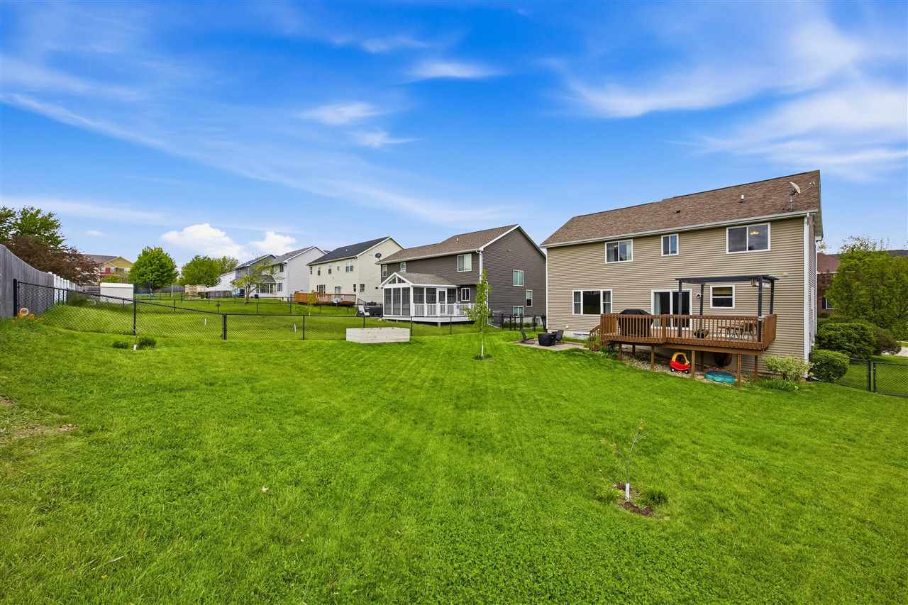 934 Rolling Creek Drive Cedar Rapids IA 52402