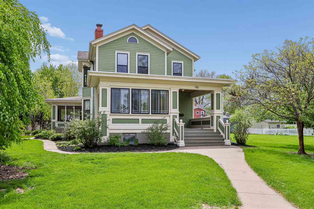 915 E Bloomington Street Iowa City IA 52245