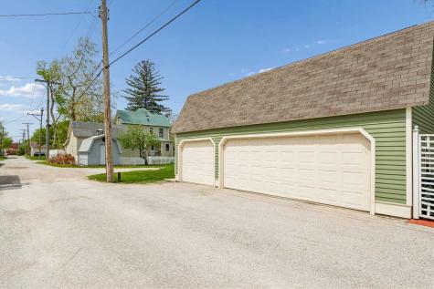 915 E Bloomington Street Iowa City IA 52245