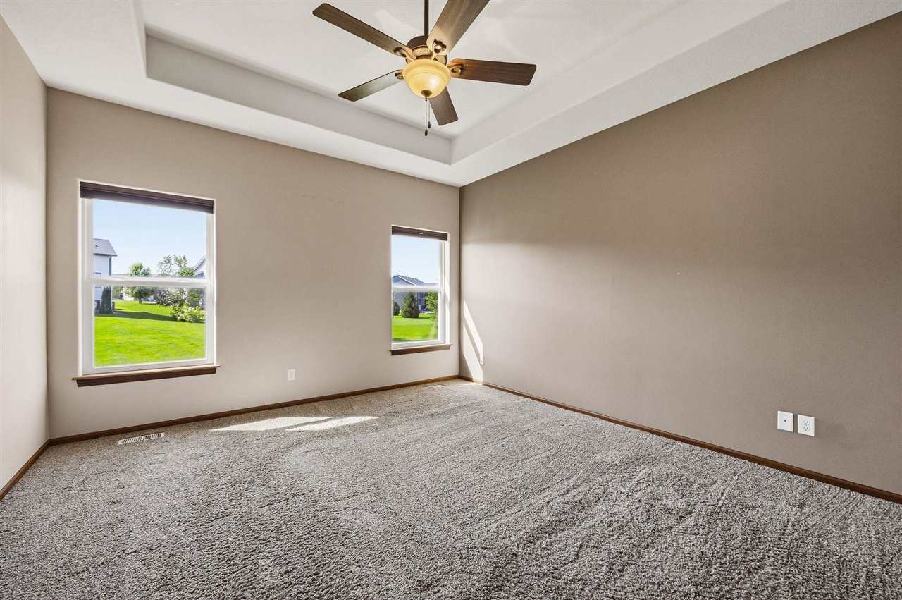 2050 Hillside Drive Ely IA 52227