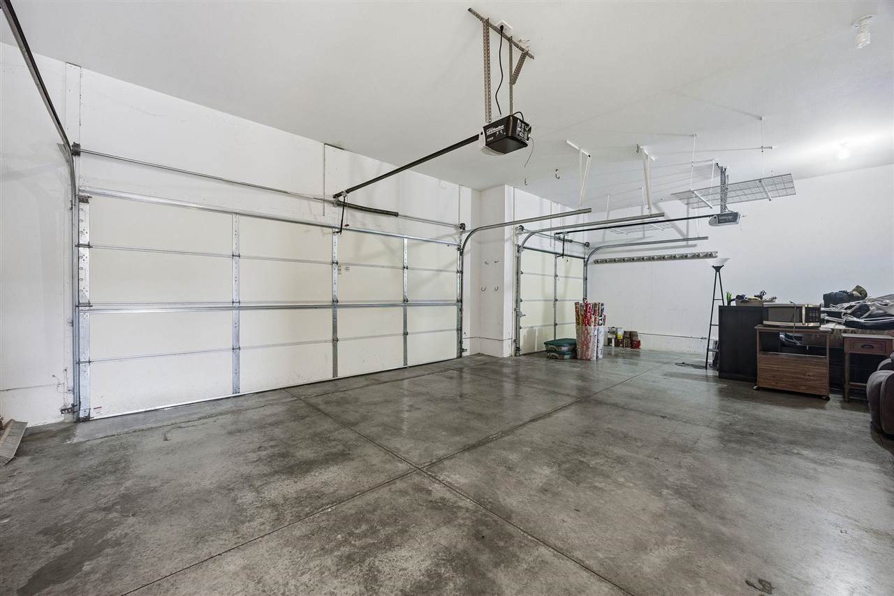 2050 Hillside Drive Ely IA 52227