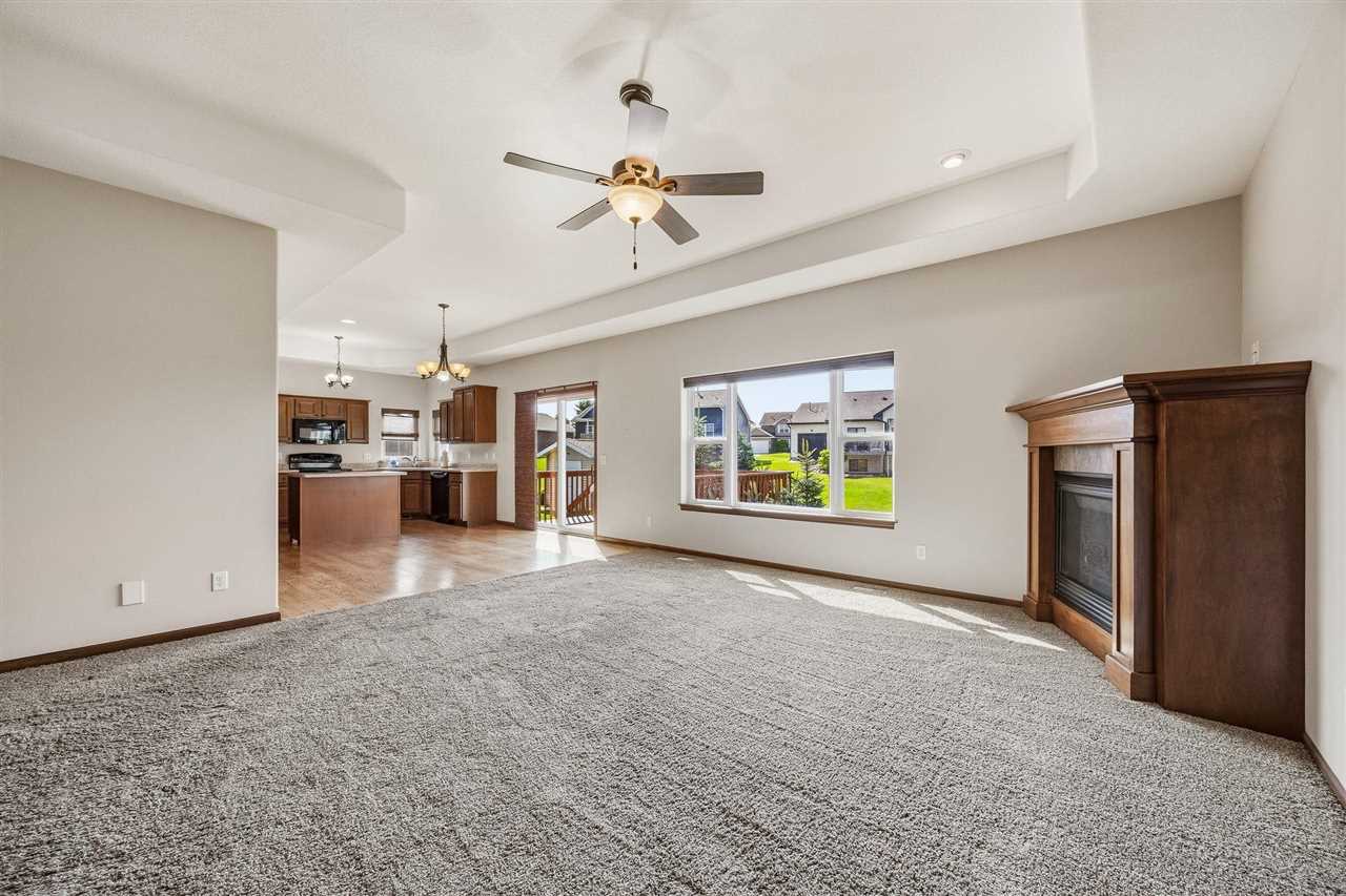 2050 Hillside Drive Ely IA 52227