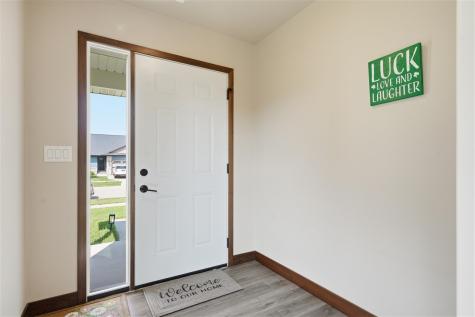 900 Hillside Drive Tiffin IA 52340
