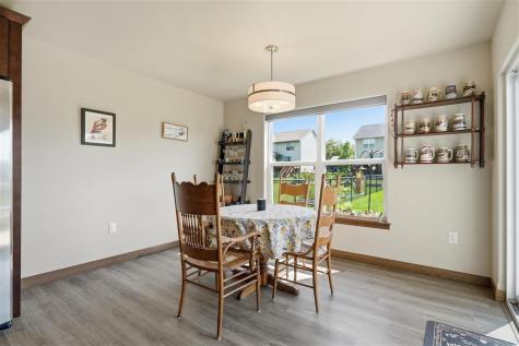 900 Hillside Drive Tiffin IA 52340