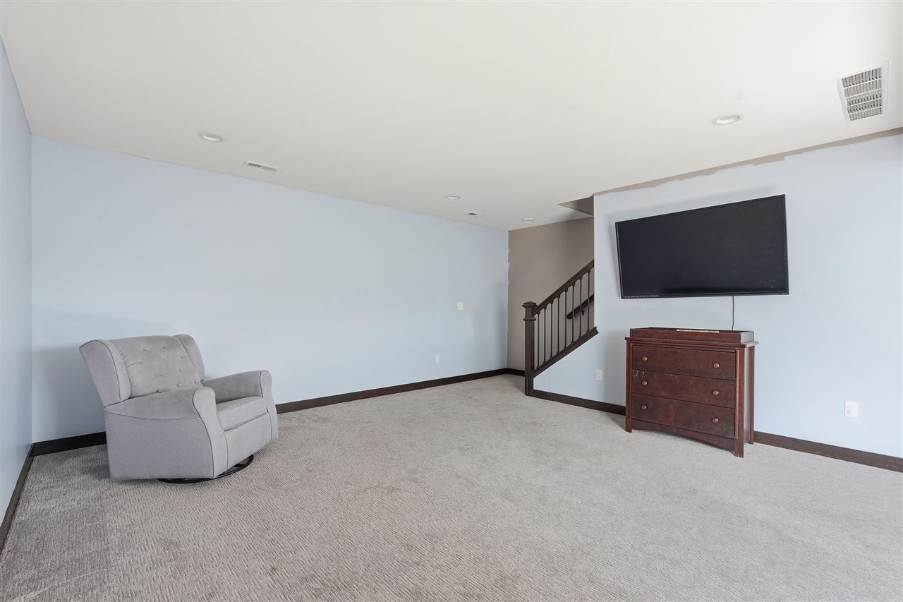 903 Carl Court Solon IA 52333