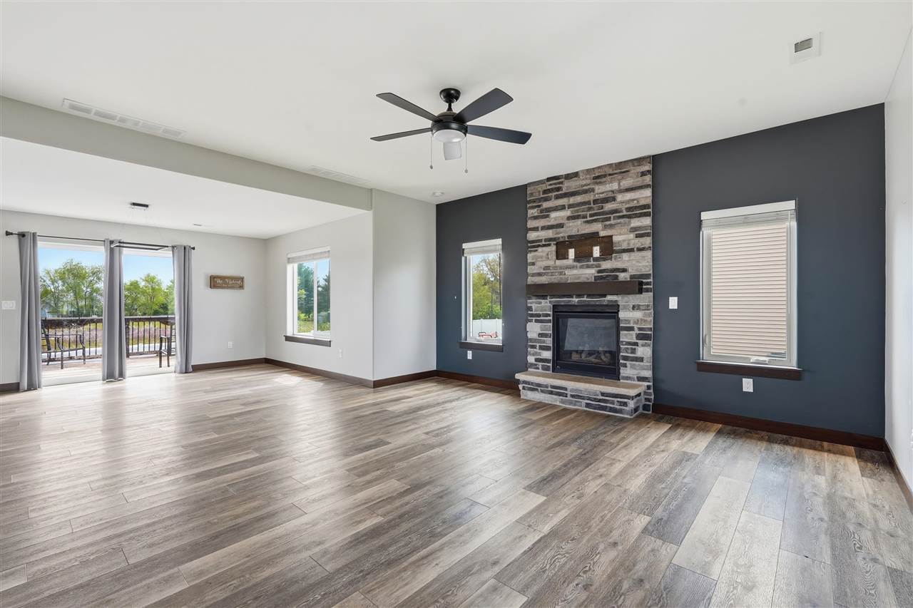 903 Carl Court Solon IA 52333
