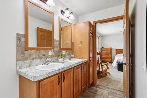 412 Garfield Street Marengo IA 52301