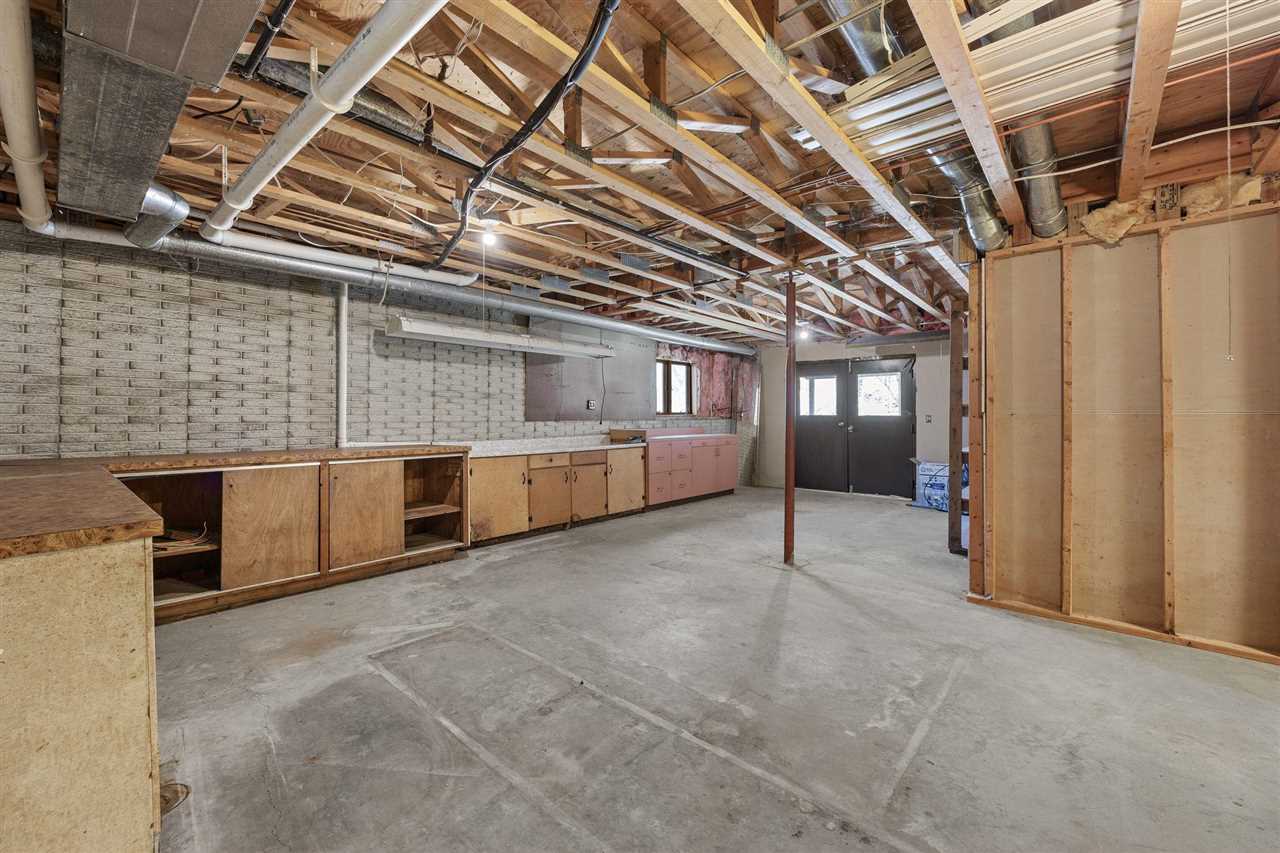 1514 Park Ridge Drive NW Swisher IA 52338