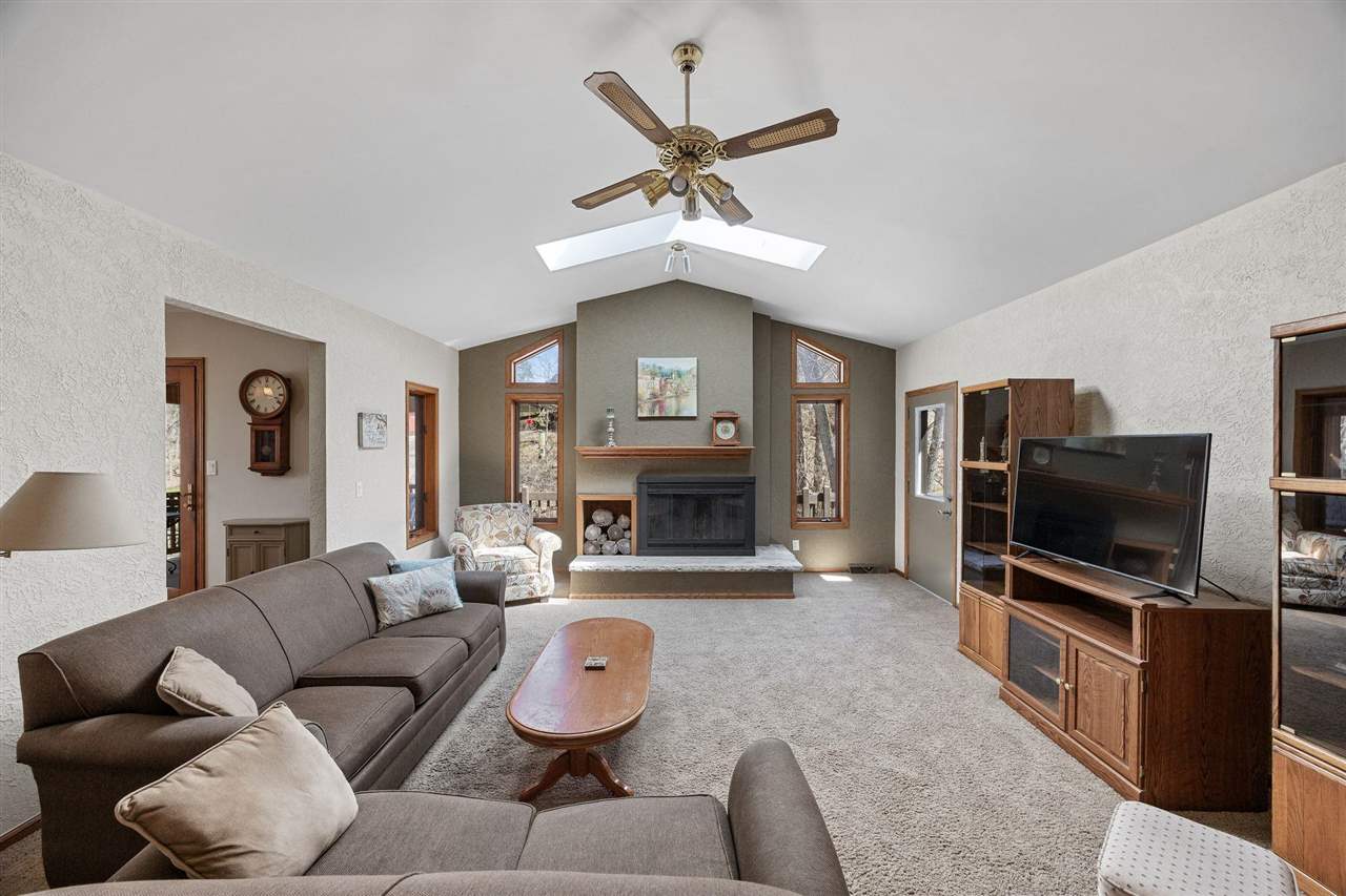 1514 Park Ridge Drive NW Swisher IA 52338